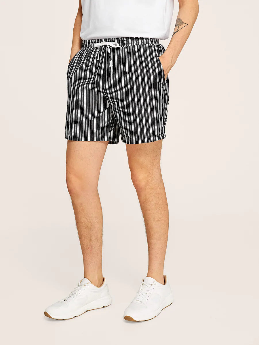 Drawstring Slant Pocket Striped Shorts